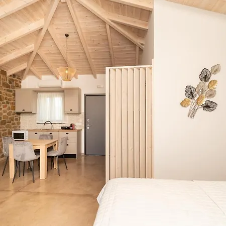 Lithos Szálloda Finikúnda