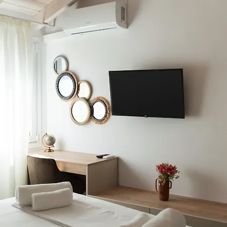 Lithos Szálloda Finikúnda