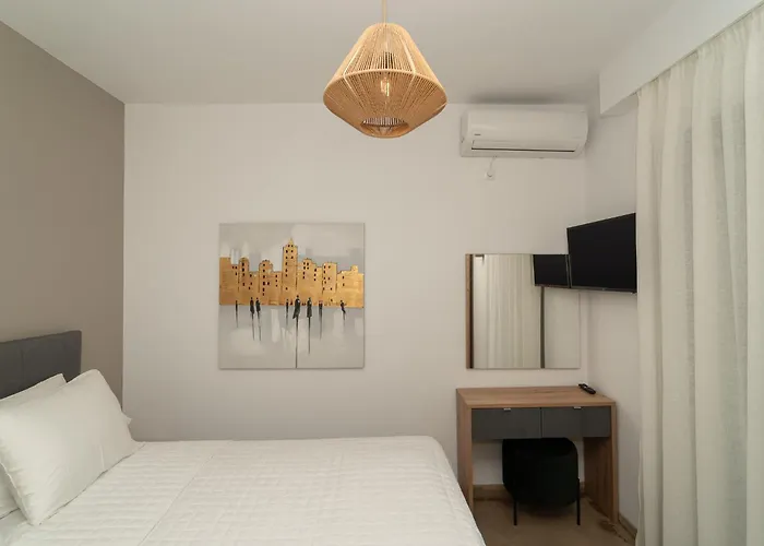 Lithos Hotel Finikounda