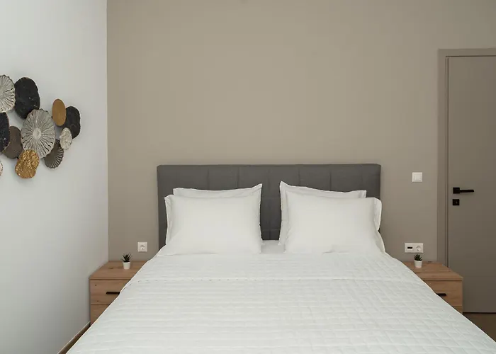 Hotel Lithos Finikounda