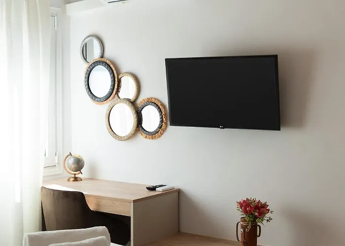 Lithos Hotel Finikounda