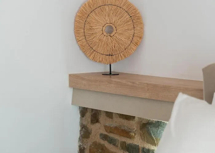 Hotel Lithos Finikounda